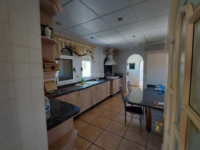 Chalet en venta en Rojales. Estupenda villa con vistas al campo de golf y al mar. Chalets.
