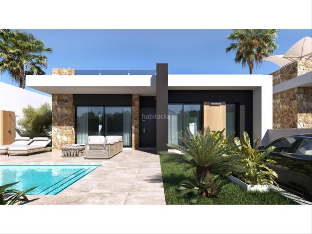Casa en venta en Rojales. Exclusiva vida mediterránea en Lo Marabú, Ciudad Quesada. Casas.