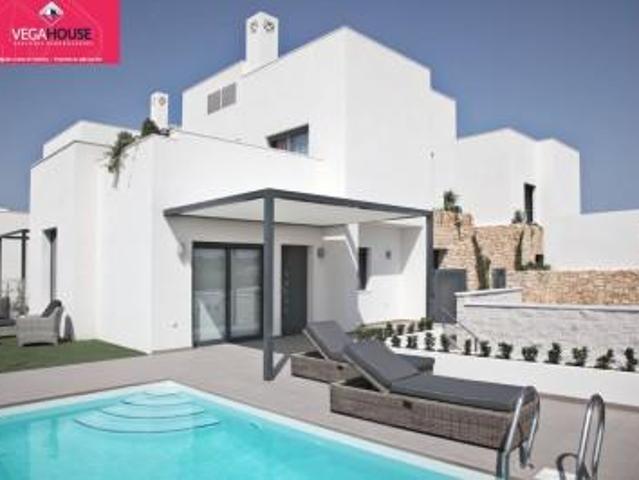 Chalet en venta en Rojales, La Laguna