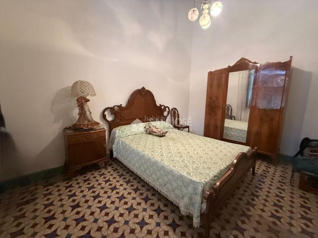 Chalet en venta en Romana la. SE VENDE CASERÓN EN LA PARTIDA DE LA ALCANÁ DE LA ROMANA. Chalets Romana.