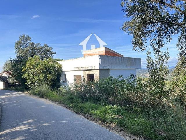 Chalet en venta en ronda Del Poblat Ibèric, Lloret de Mar, de 193 m² 4 habitaciones por 203.000