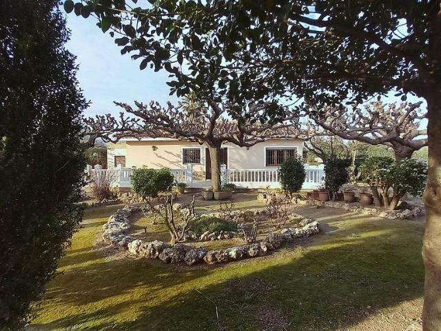 Chalet en venta en Roquetes, de 226 m² 3 habitaciones por 270.000