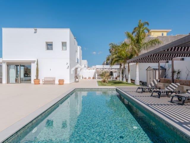 Chalet en venta en Roque del Conde, Tenerife