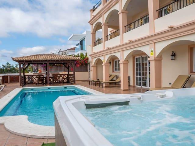 Chalet en venta en Roque del Conde, Tenerife