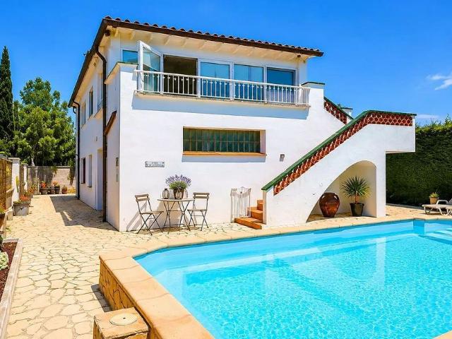 Chalet en venta en Roses, de 169 m² 4 habitaciones por 475.000