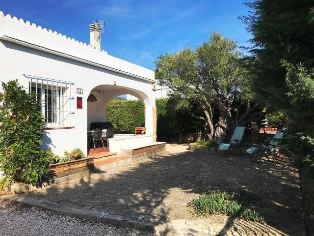 Chalet en venta en Roses, de 68 m² 2 habitaciones por 330.000