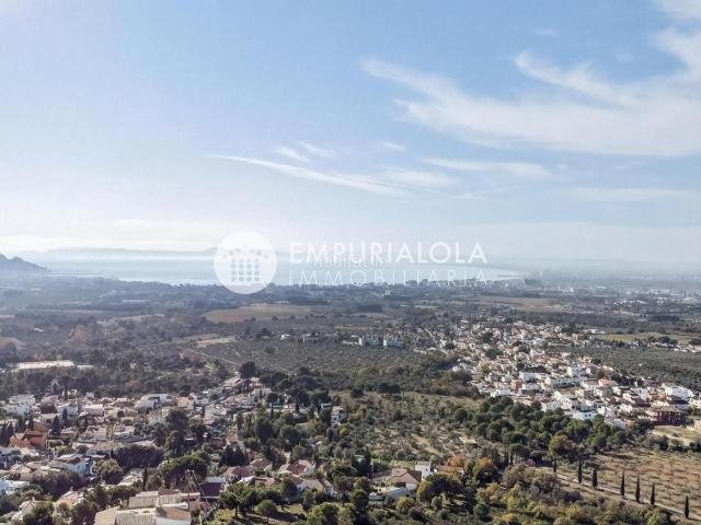 Chalet en venta en Roses, Nord Costa Brava. Se vende casa unifamiliar con vistas, en Roses, Mas Fumats. Chalets.