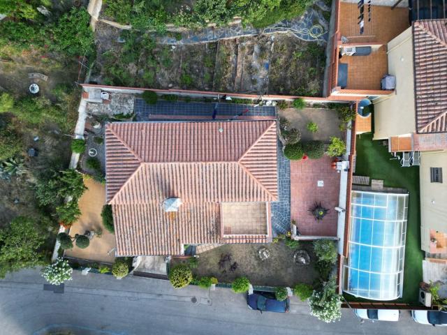 Chalet en venta en Roses, Puig Rom Canyelles Almadrava Costa Brava. Bonita casa independiente en la Cuana. Chalets.