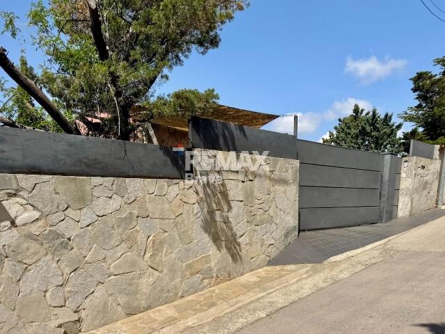 Chalet en venta en Roses, Puig Rom Canyelles Almadrava Costa Brava. Roses Villa de lujo con vistas panorámicas al mar en ubicación privilegiada. Chalets.