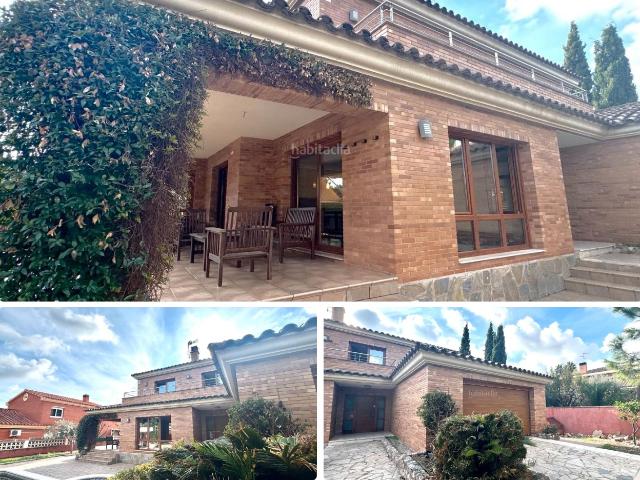 Chalet en venta en Reus, Migjorn. Chalet independiente con piscina a 2 min del centro de Reus. Chalets.