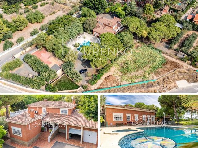 Chalet en venta en Reus, Ponent. Chalet Individual en venta en Reus, 4 dormitorios. Chalets.