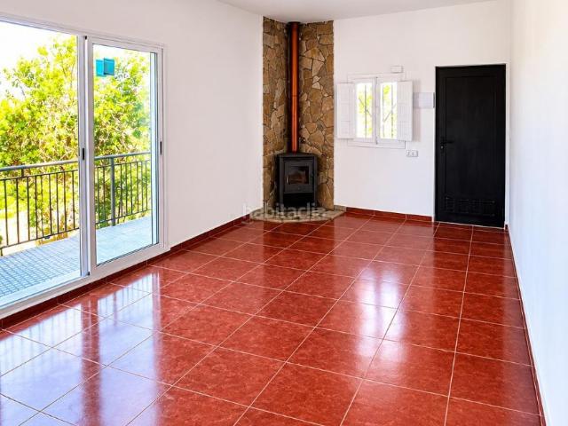Chalet en venta en Riudarenes. Maravilloso chalet con vistas panoramicas. Chalets.
