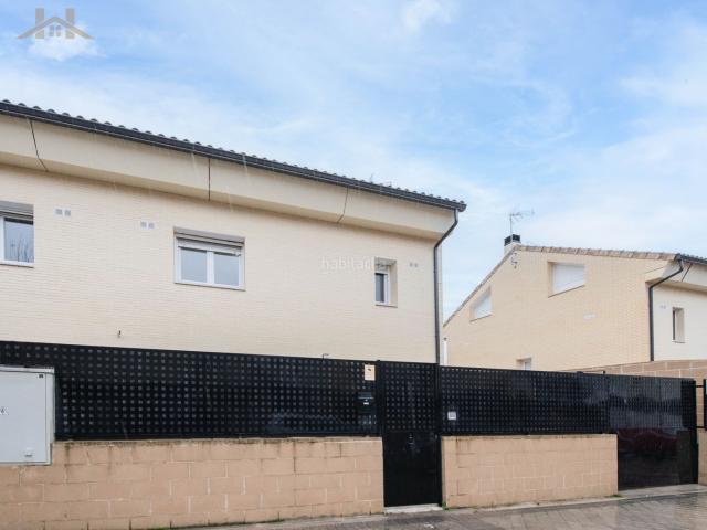 Chalet en venta en Rivas Vaciamadrid, Urbanizaciones. Chalet pareado en venta en Calle Simone de Beauvoir. Chalets Rivas.
