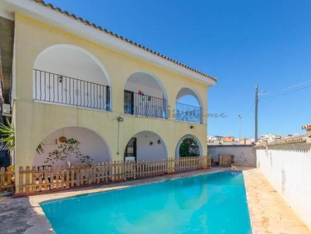 Chalet en venta en Riba roja de Túria, Comunidad valenciana