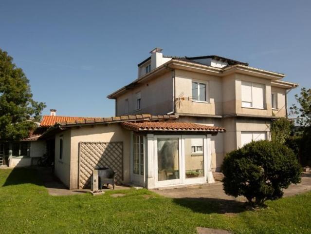 Chalet en venta en Ribamontán al Mar, Galizano