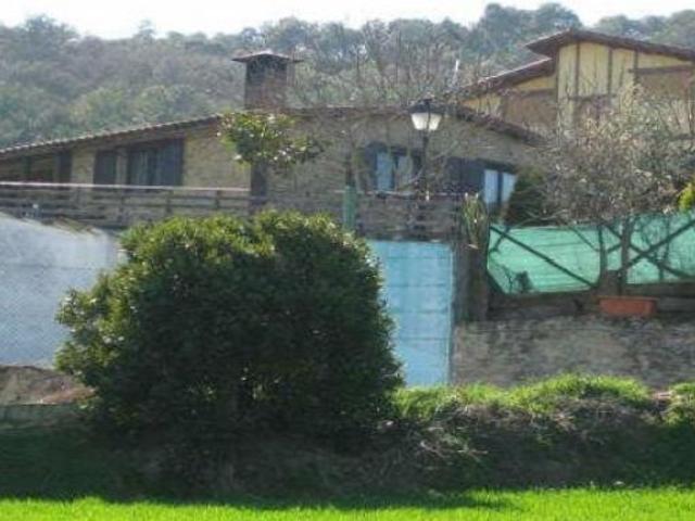Chalet en Venta en Ribera Alta, Álava