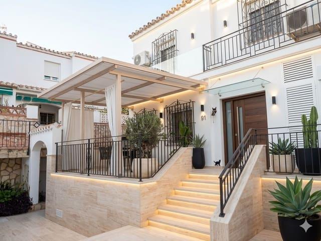 Chalet en venta en Rincón de la Victoria, Málaga Costa del Sol