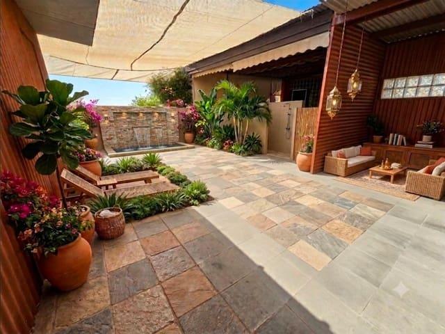 Chalet en venta en Rincón de la Victoria, Málaga Costa del Sol