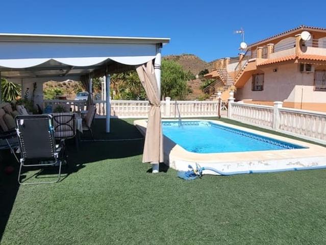 Chalet en venta en Rincón de la Victoria, Málaga Costa del Sol