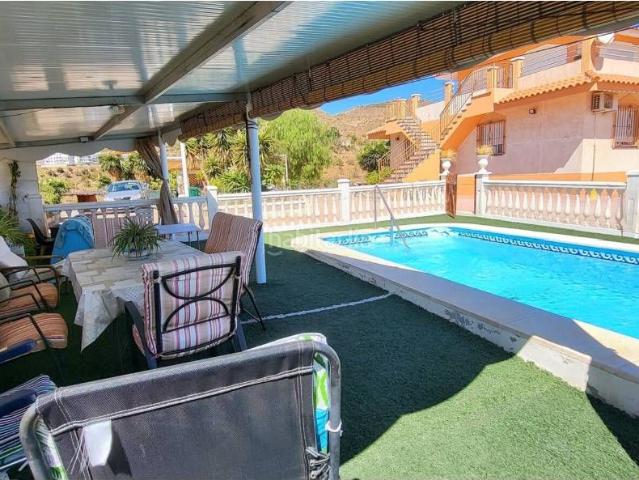 Chalet en venta en Rincón de la Victoria, Cotomar. VENTA CHALET INDEPENDIENTE. Chalets Rincón de la.