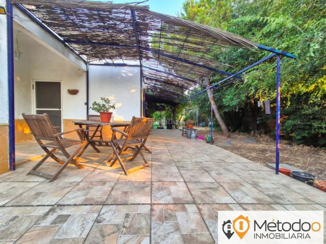 Chalet en venta en Rinconada La. MAGINIFICA PARCELA DE 2503 MTS EN TARAZONA FINANCIABLE. Chalets Rinconada.