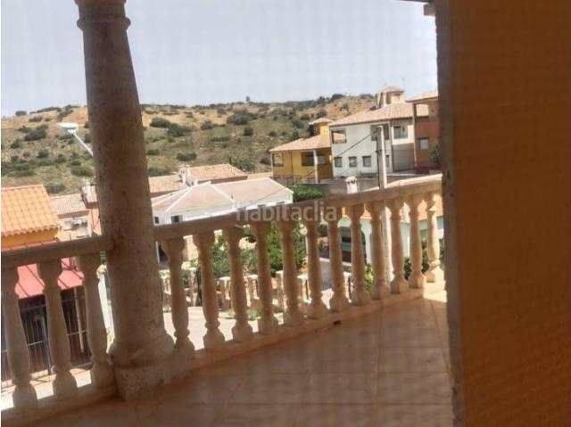 Chalet en venta en Ruidera. Se vende Excelente Casa Rural en Ruidera. Chalets.