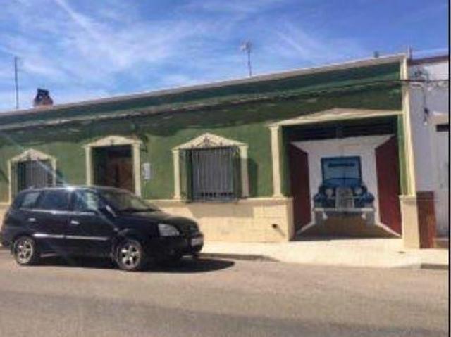 Chalet en venta en Tomelloso