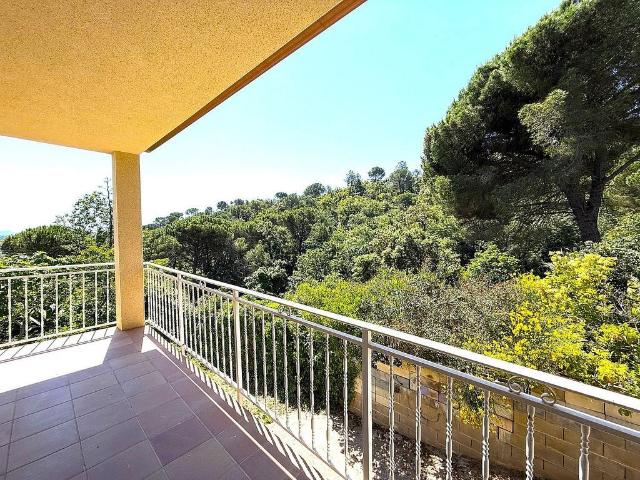 Chalet en venta en Tordera, de 91 m² 3 habitaciones por 265.000