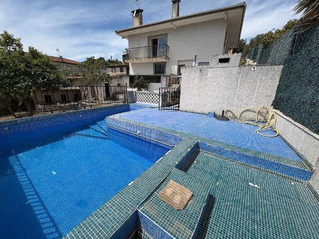 Chalet en venta en Tordera, de 125 m² 3 habitaciones por 250.000