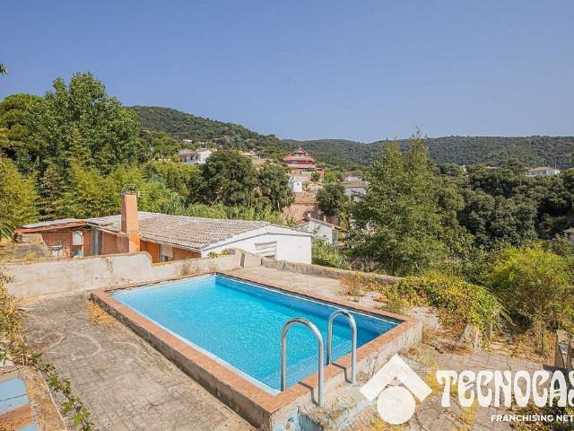 Chalet en venta en Tordera, de 134 m² 3 habitaciones por 180.000