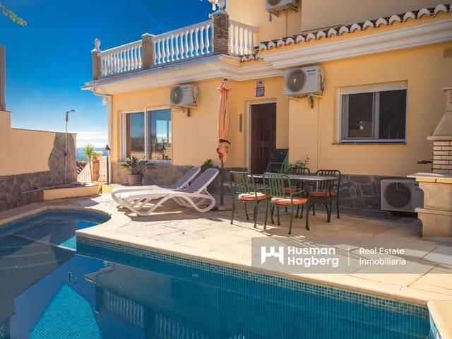 Chalet en venta en Torrox, Málaga Costa del Sol