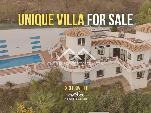 Chalet en venta en Torrox, Málaga Costa del Sol