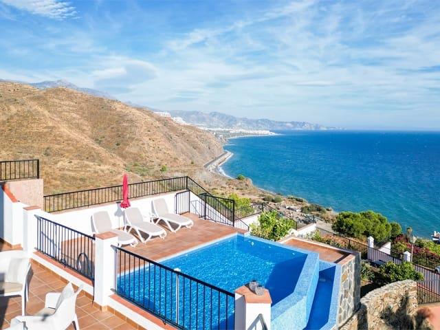Chalet en venta en Torrox, Málaga Costa del Sol