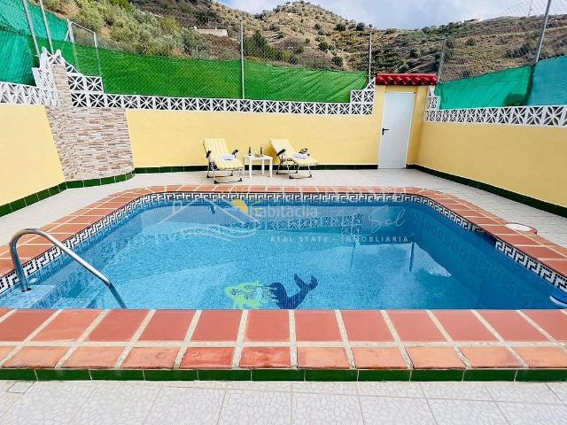 Chalet en venta en Torrox, Torrox Pueblo. CASA RURAL CON PISCINA PRIVADA. Chalets.