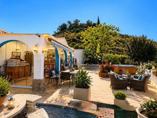 Chalet en venta en Torrox, Torrox Pueblo. Chalet en venta en Torrox. Chalets.