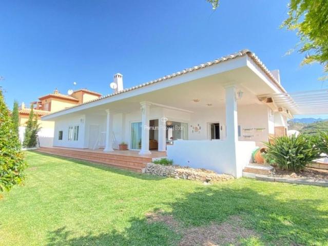 Chalet en venta en Torrox