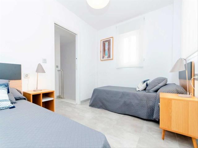 Chalet en venta en Torrevieja, Zona Carrefour Urbanizaciones. Casas nuevas en Torrevieja a un súper precio!. Chalets.