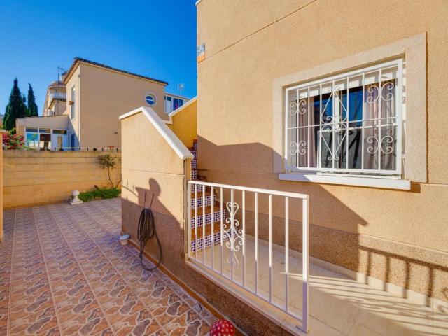 Chalet en venta en Torrevieja Alicante