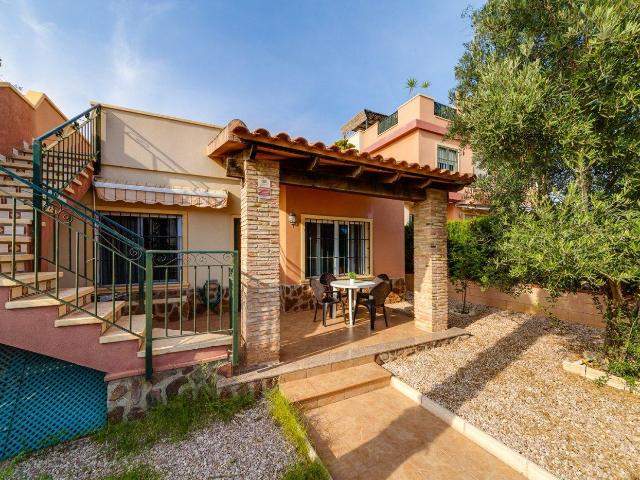 Chalet en venta en Torrevieja Alicante