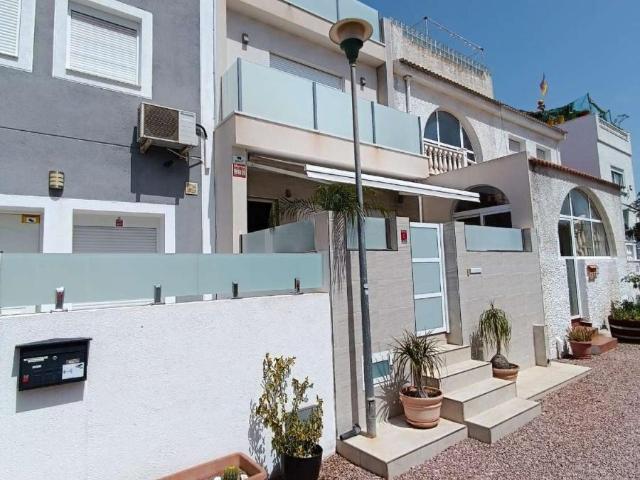 Chalet en venta en Torrevieja Alicante