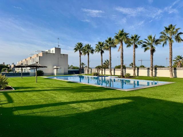 Chalet en venta en Torrevieja Alicante