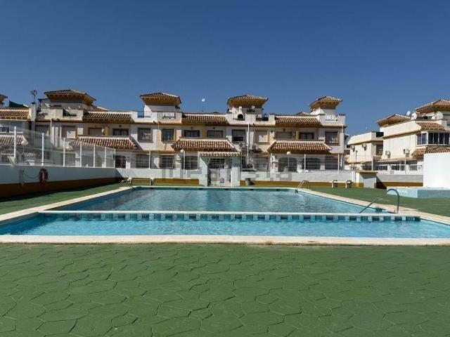 Chalet en venta en Torrevieja Alicante