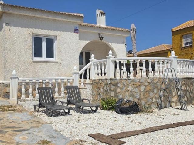 Chalet en venta en Torrevieja, Alicante Costa Blanca