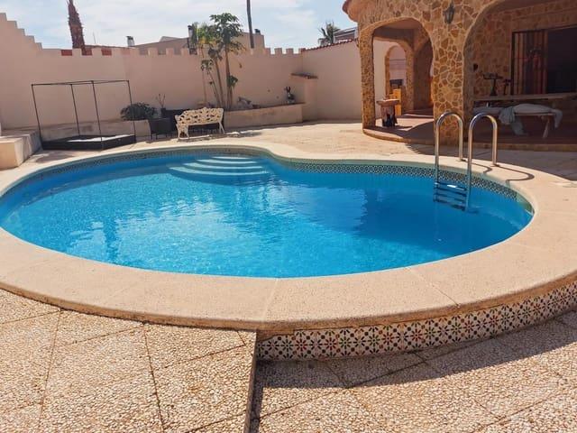 Chalet en venta en Torrevieja, Alicante Costa Blanca