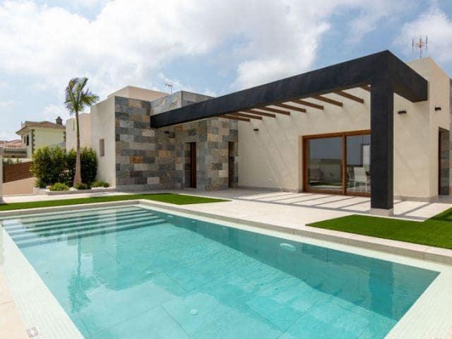 Chalet en venta en Torrevieja, Alicante Costa Blanca
