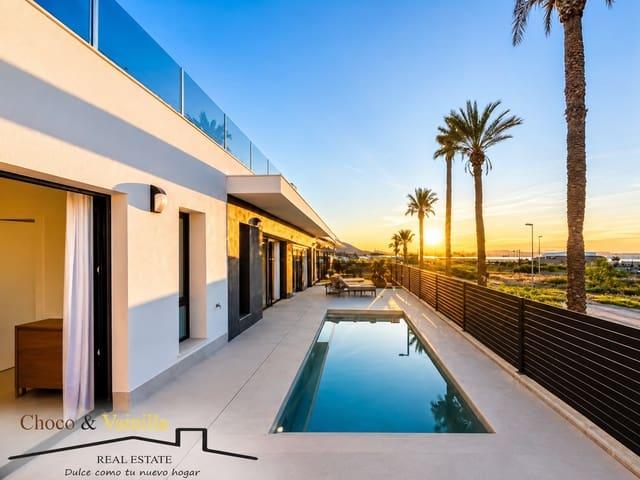 Chalet en venta en Torrevieja, Alicante Costa Blanca
