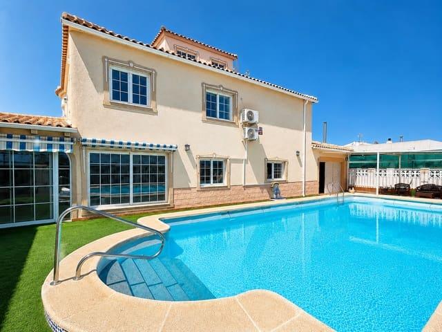 Chalet en venta en Torrevieja, Alicante Costa Blanca