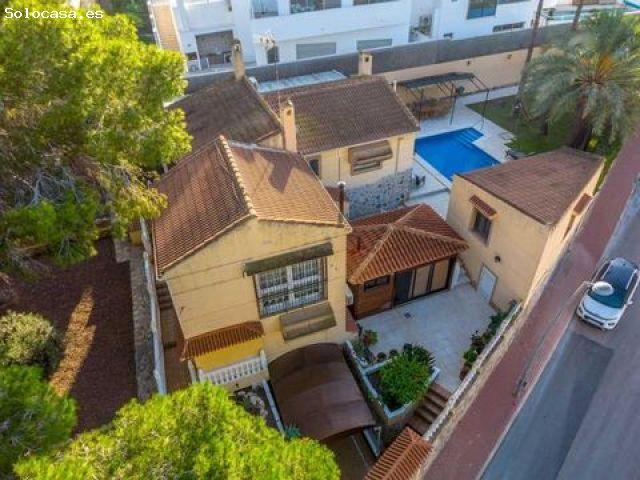 chalet en Venta en Torrevieja. BCLW T3350