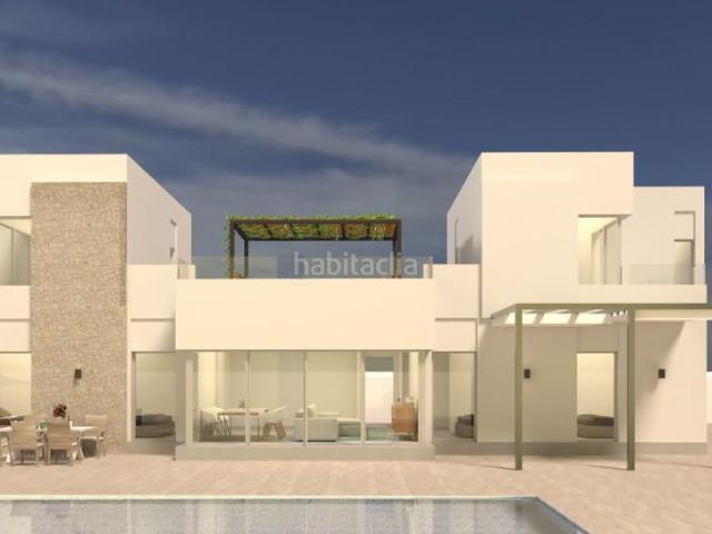 Chalet en venta en Torrevieja, Aguas Nuevas. Chalets.