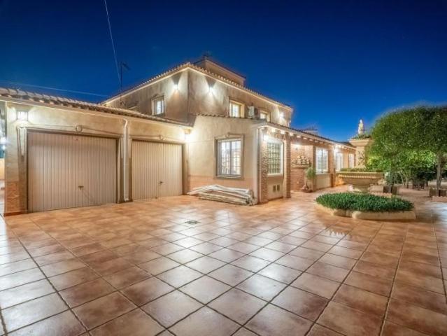 Chalet en venta en Torrevieja, La Siesta El Salado Torreta